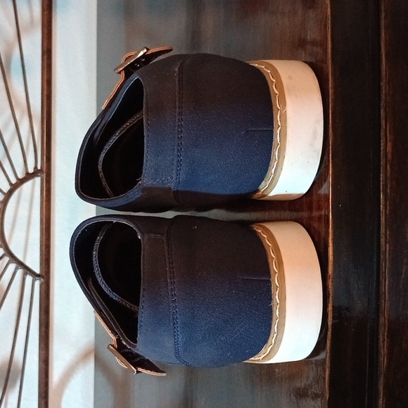 Dress/Casual shoes Size 8.5 - Picture 3 of 8